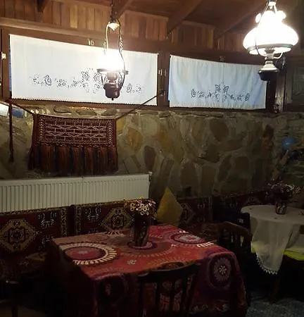 Проживание в семье Giritli *